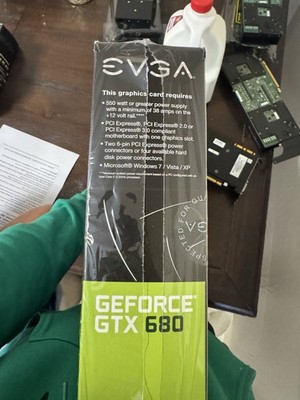 EVGA nVidia GeForce GTX680 2GB DDR5 2DVI/HDMI/DisplayPort PCI-Express Video Card