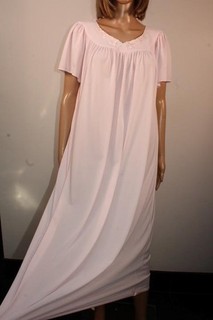 VTG MISS ELAINE PINK SILKY SHEER 100% NYLON & LACE NIGHTDRESS SIZE L LONG