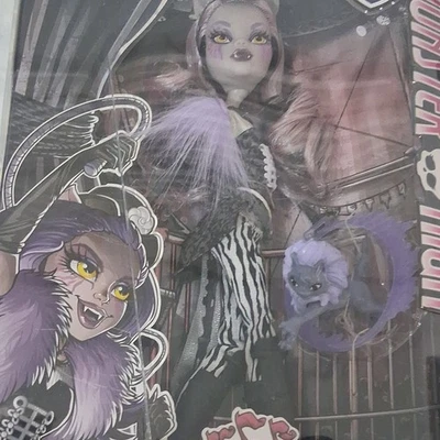 Mattel Original (Unopened) Clawdeen Wolf Doll Monster High Dolls