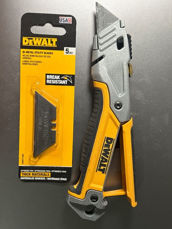 DeWalt Box Cutter Folding Utility Knife Lock Back Retractable Blade #DWHT10046 +