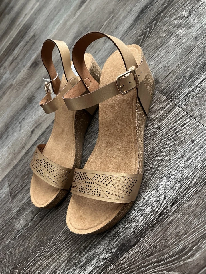 Annie Comfort 女式 11M 码金色黄色绑带楔形凉鞋 — 第 4/4 张图片