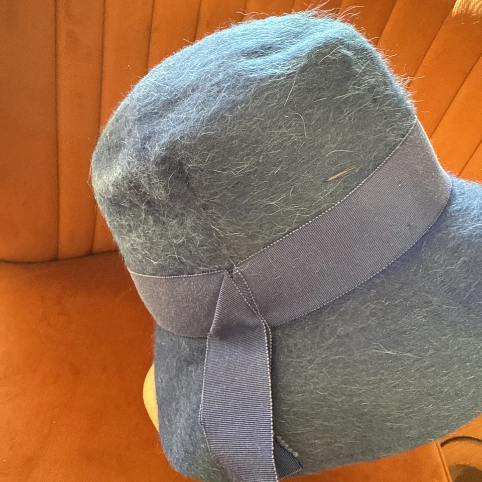 Sombrero Neumann-Elder Fair Field Fielts, azul, lana, arco Cloche Foto 2 de 4