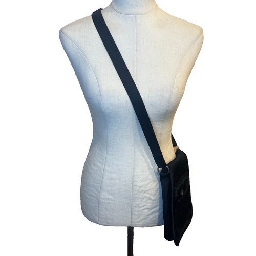 Columbia Sportswear Black Crossbody Organizer Bag Purse Hiking Utility Pockets