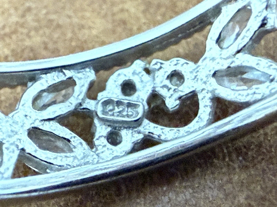 Bonito anillo QVC Epifanía Platino Revestido Circón Diamonique Diseño Encaje Talla 7 Foto 4 de 4