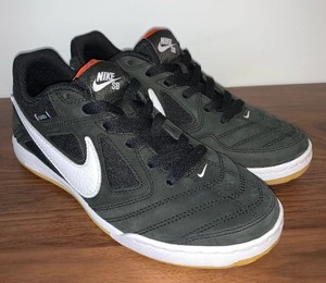 Nike SB Gato Orange Label Menâs Size 7 Womenâs 8.5 Skateboard Soccer CD6749-001 | eBay