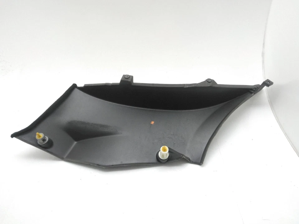 MASERATI GRANSPORT QUATER PANEL TRIM LH LOWER 2003-2008 - Изображение 3 из 4