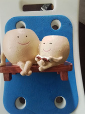 Smily Face Planter Pot Cute Resin Flower Head Planter for Indoor Outdoor Unique