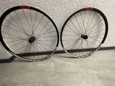 Syncros Laufradsatz 27.5 / 15 x 12 Gravel /MTB 100X142 Radsatz 1690g Top Felgen