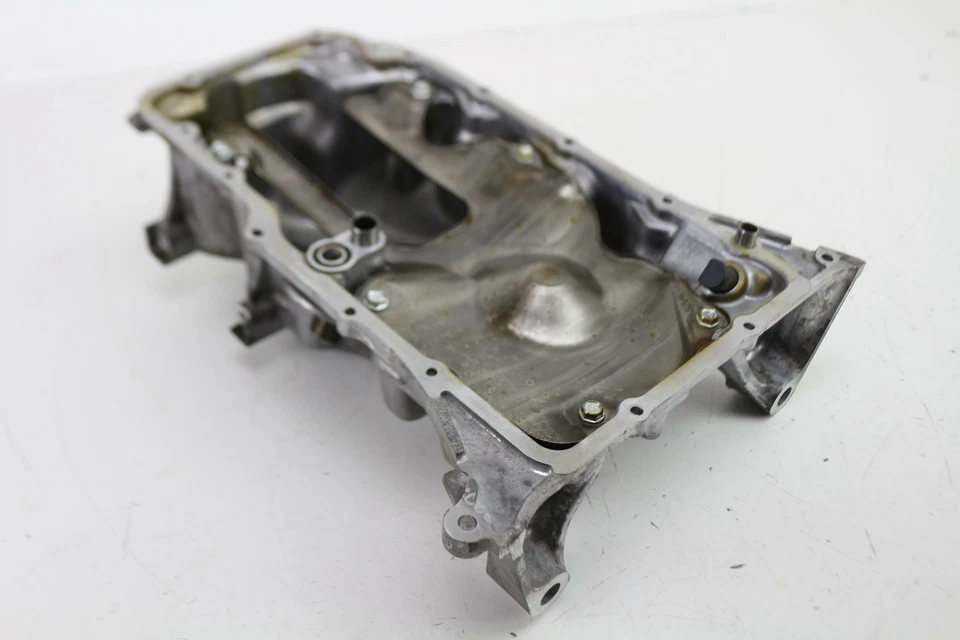 Honda Fit 2015-2017 cárter de aceite de motor de 1,5 L 11200-5r0 Foto 3 de 4