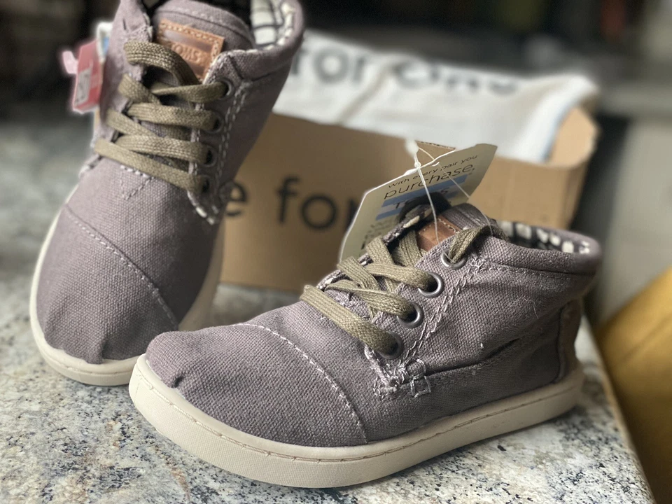 Toms Botas Kids молодежи высоты верхний повседневные туфли в пепельно-серый - размер молодежи 12,5 новый - Изображение 2 из 4