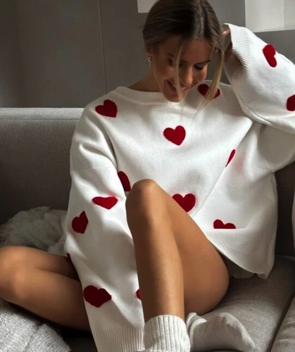 Women's Oversized Heart Sweater, Valentine's Day Sweater, Pullover Sweaters - Picture 25 of 62