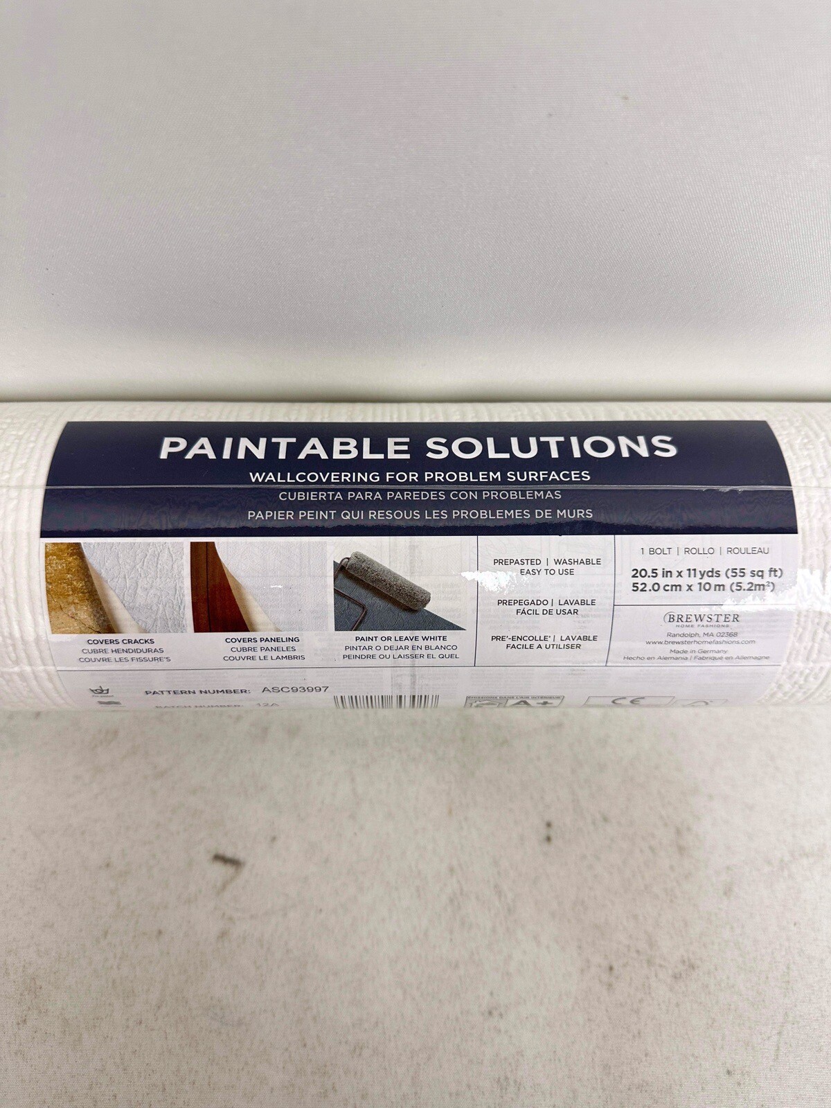 Paintable Vinyl PrePasted Washable Wallpaper Roll. Lot of 4 (220 Total