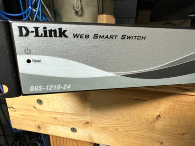 Smart Switch D-LINK DGS-1210-28P FL 24 POE ports at Gigabit speed + 4 SFP
