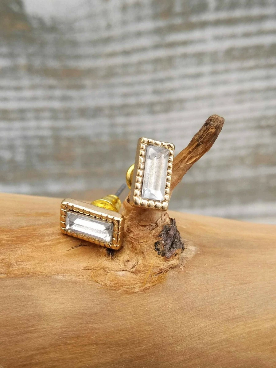 Gold rectangle earrings store