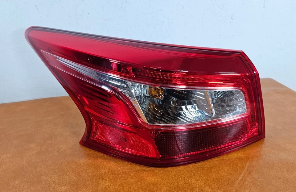 FIT NISSAN SENTRA 2016-2019 LEFT DRIVER OUTER TAIL LIGHT TYC NEW#C1 - Image 2 of 4