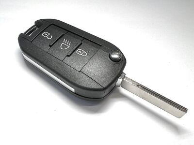 RFC 3 Button Flip Key Case For Peugeot 2008 Remote Fob 2012 - 2018 HU83 Blade - Foto 6