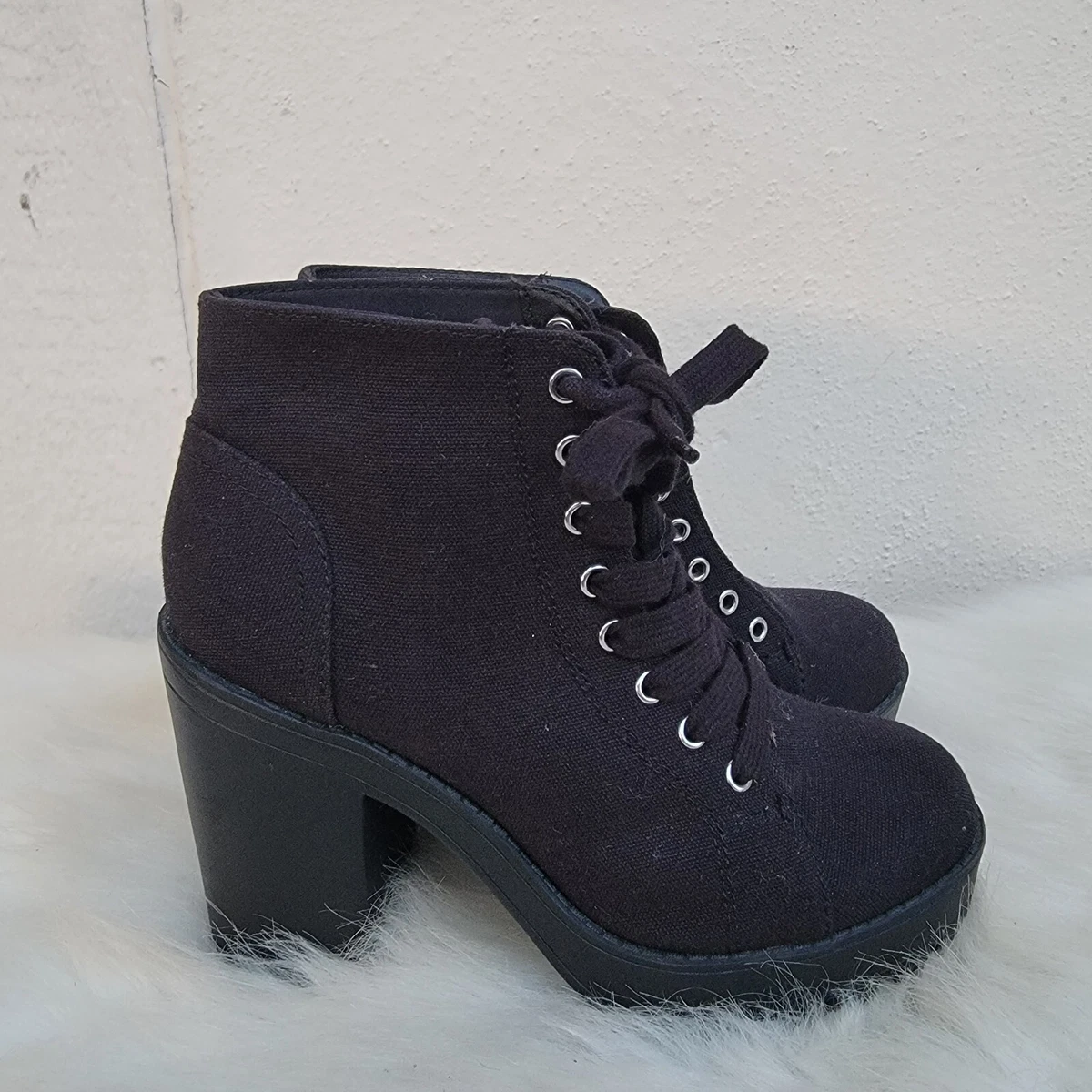 Boots heels hotsell h&m
