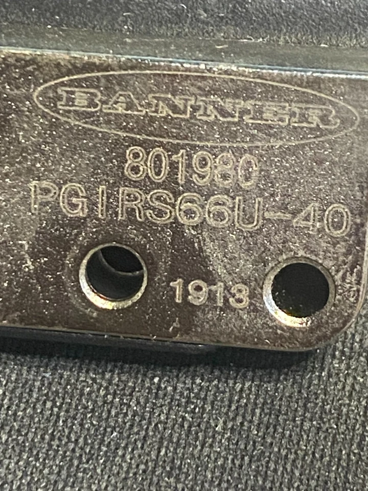 BANNER PGIRS66U-40 FIBRA PLÁSTICA GRUPO MATRIZ MODO OPUESTO 40 MM FIBRA MATRIZ 159 Foto 2 de 4