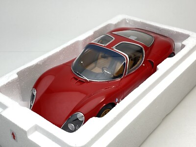 LAUDORACING 1/18 Alfa Romeo 33 Stradale 1967 Museo Red LM153A