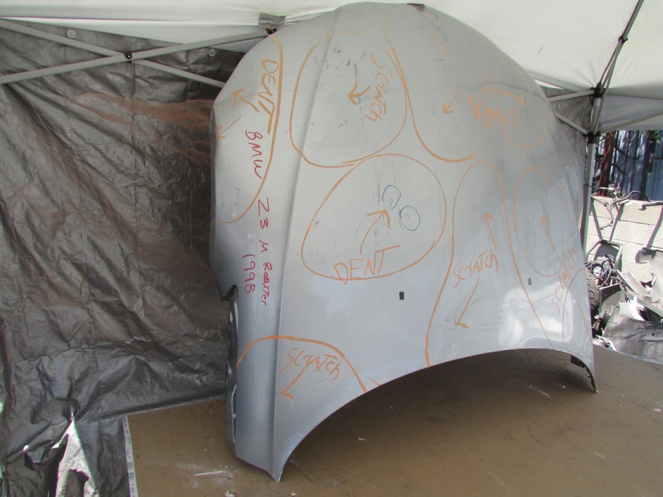 1996-1997-1998-1999-2001-2002 BMW Z3 E36 CAPÔ TAMPA FRONTAL PRATA FABRICANTE DE EQUIPAMENTO ORIGINAL - Imagem 2 de 4