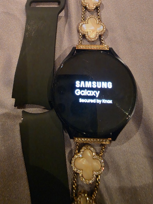 Samsung Galaxy Watch6 44mm LTE GPS 16GB Black Aluminum Smartwatch w/Bands