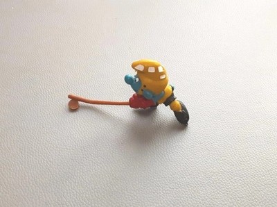 Altbestand Schleich Eishockeyschlumpf 20032 Sammlerstück bräunlich/gelb Variante