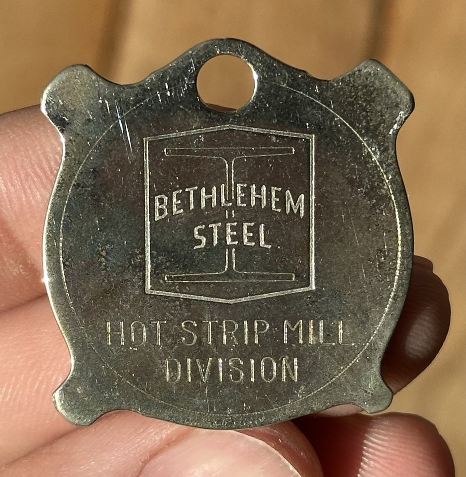 A Bethlehem Steel & Sparrows union advertising pocket screwdriver keychain — industrial Americana artifact that fits on a keyring and starts conversations instantly.
