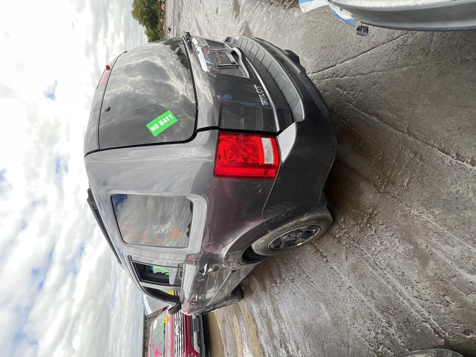 Tapa de cubierta usada se adapta a: Honda Pilot EX-L 2015 cuero con cámara de visión trasera grado A Foto 4 de 4