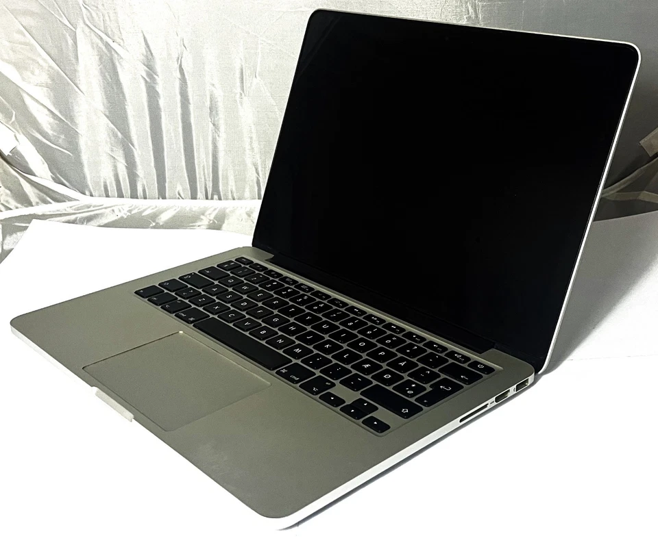 Apple MacBook Pro A1502 Intel Dual-Core i5 2.4GHz 13.3Zoll Retine 128GB SSD 4GB - Bild 2 von 4