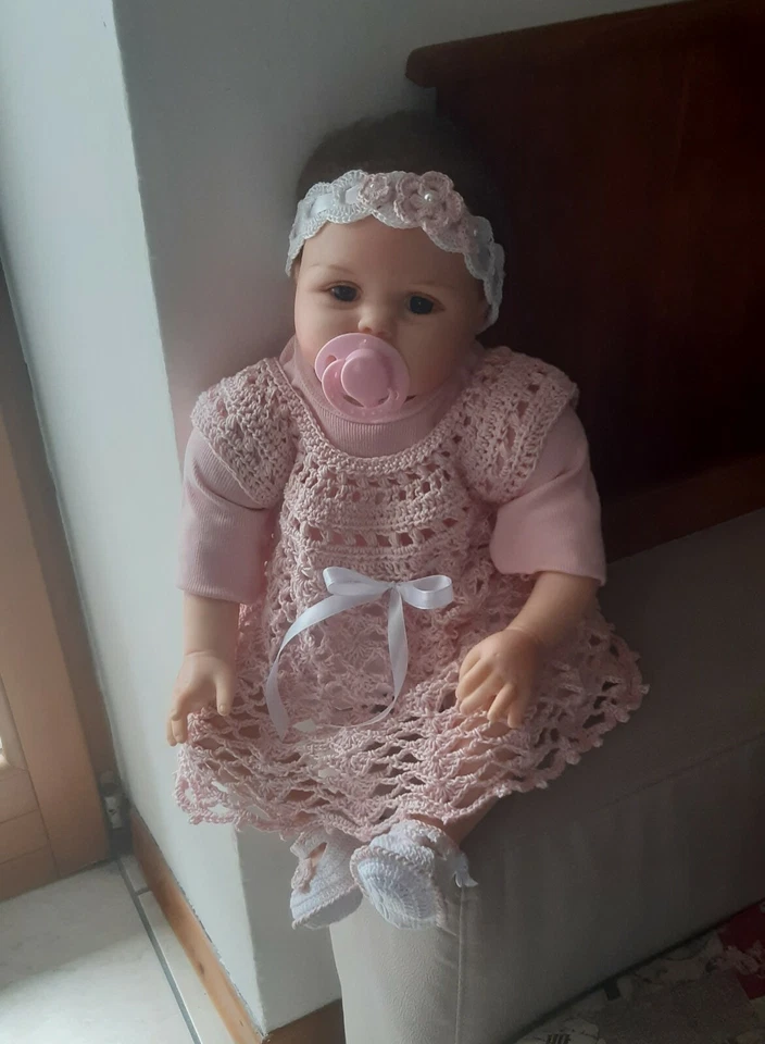 Vestito neonata rosa uncinetto,fascetta, scarpine, cotone,fatto a mano,benvenuta - Immagine 3 di 4