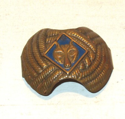 Vintage Boy Scouts of America BSA Metal Wolf Neckerchief Lt Blue Bolo Slide