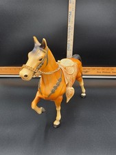 Vintage SW Molded Plastic Horse with Saddle Hong Kong 3155