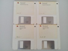 Apple Macintosh System 6.0.4 - 4 System Disks...