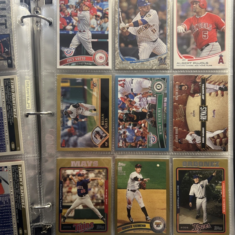 Carpeta de tarjetas 387 MLB Foto 2 de 4