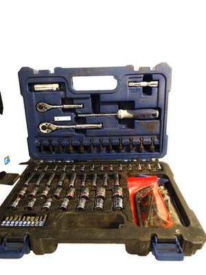 Kobalt 93-Piece Standard  and Metric Combination Polished Chrome Mechanics Tool