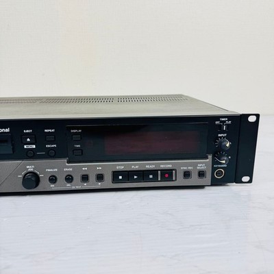 JUNK TASCAM CD-RW900SL Professional Rewritable Recorder CD Player