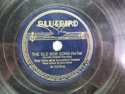 Rudy Vallee & Connecticut Yankees - BLUEBIRD B-7078 - The Old Sow Song