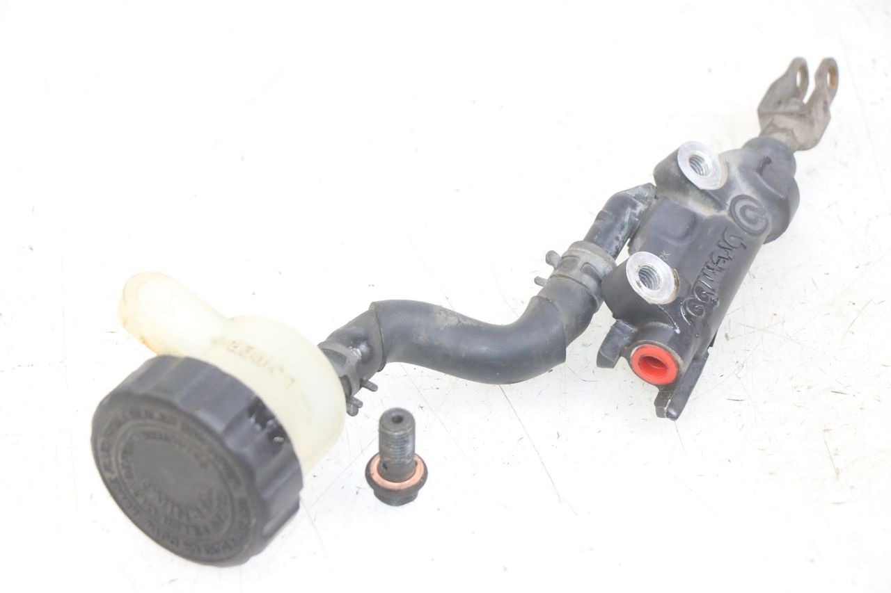 BOMBA FRENO TRASERO - YAMAHA XJN DIVERSION 600 (2000 - 2003)