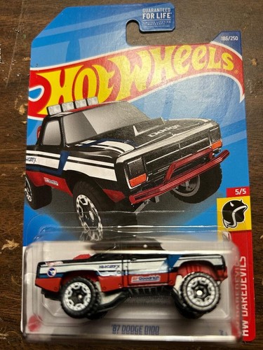 2023 Hot Wheels Treasure Hunt 1987 Dodge D100 HW Daredevils-MOMC