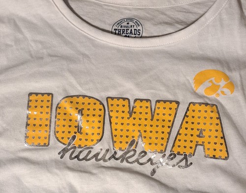 Youth Iowa Hawkeyes T-Shirt NCAA White Size Medium 7/8 - Picture 3 of 4