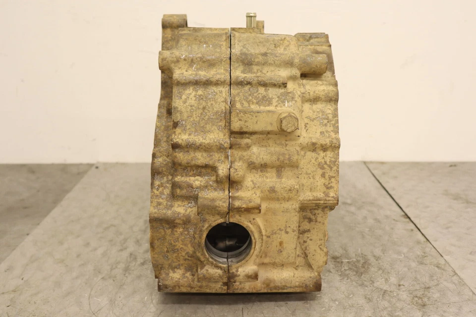 1996 ARCTIC CAT BEARCAT 454 4X4 OEM ENGINE MOTOR CRANKCASE CRANK CASES BLOCK - Image 4 of 4