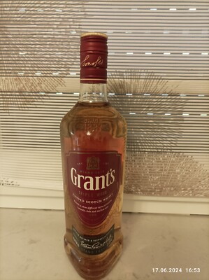 Grant s Grants Triple Wood Blended Scotch Whisky   700ml 40,0 % vol.