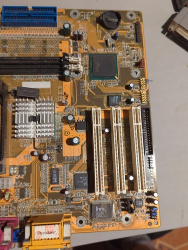 Vintage 845GV-MLV REV. A2 Motherboard - Picture 8 of 10