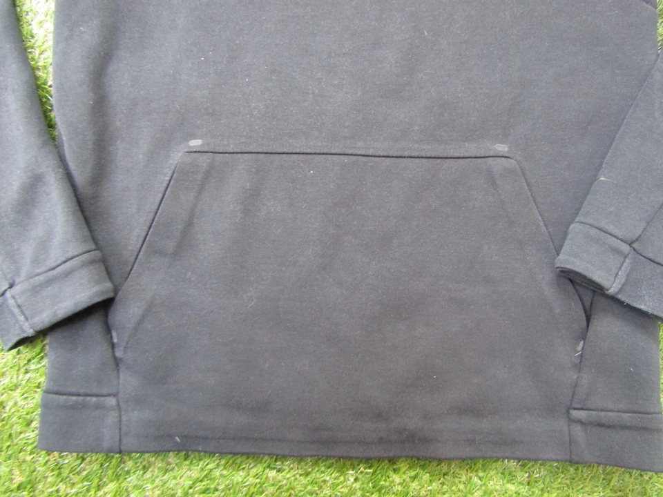Nike Tech Fleece Crew Neck Sweatshirt with pocket - Size Small Mens - Black, photo 3 of 5