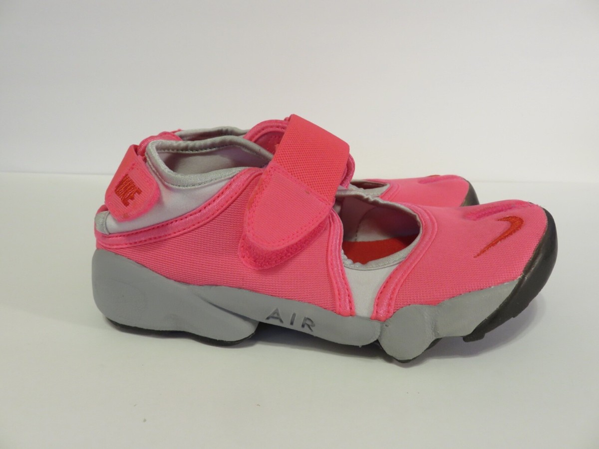 Women's Nike Air Rift Split Toe Shoe Sz. 6: 315766-600