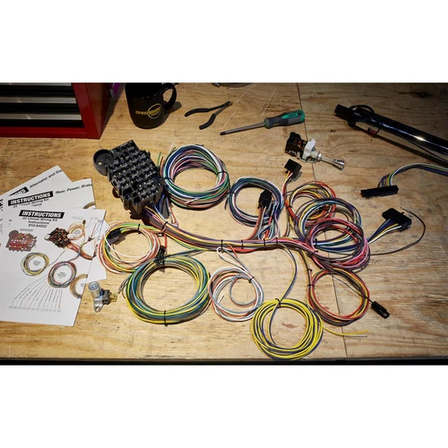Speedway 22 Circuit Universal Street Rod Wiring Harness w/ Detailed Instructions - Picture 8 of 14