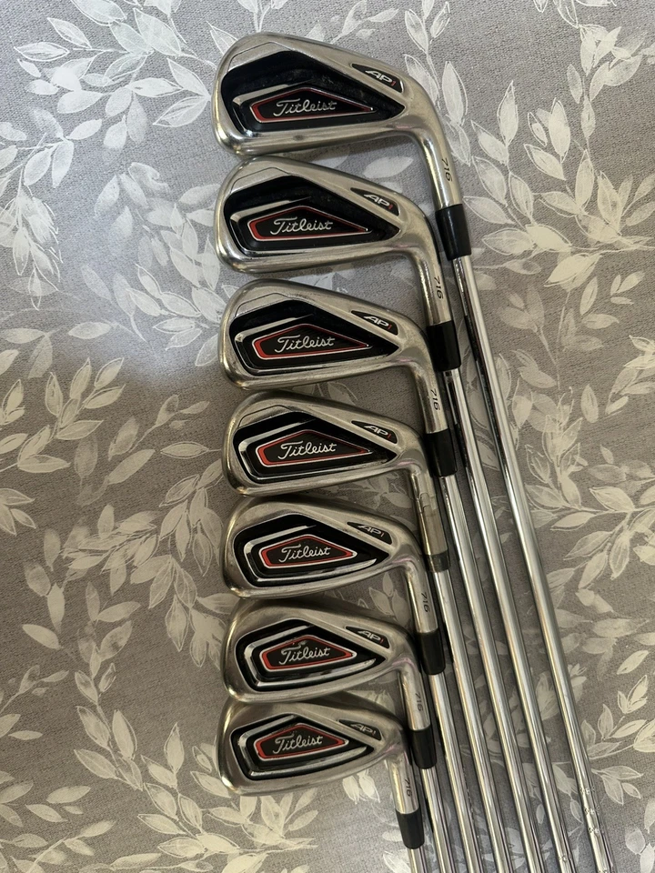 Titleist 716 AP1 Ferri da stiro 4-PW (Regular Flex XP90 aste in acciaio) - Immagine 2 di 4