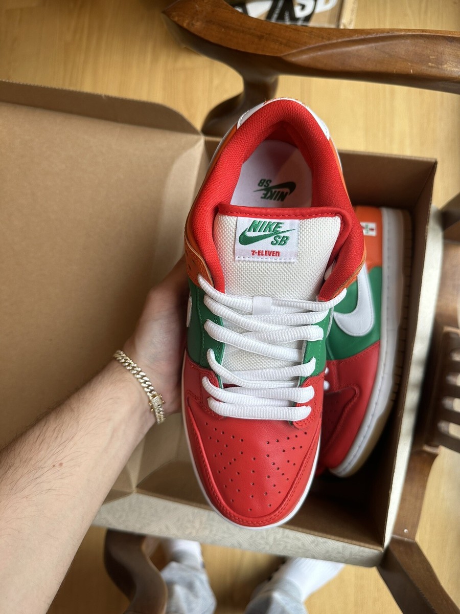 Size 8.5 - Nike 7-Eleven x Dunk SB Low Orange | eBay Size 8.5 - Nike 7-Eleven x Dunk SB Low Orange | eBay