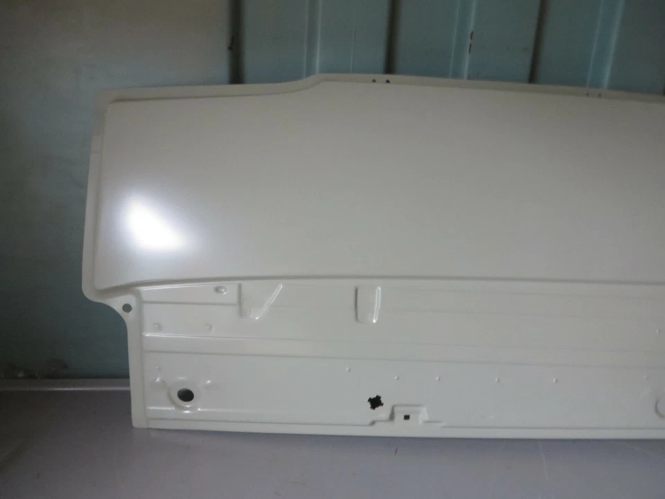 OEM # 97859256 Genuine GM isuzu NPR Npr-hd NQR NRR 1995-2006 Front Panel Lower  - Image 2 of 4