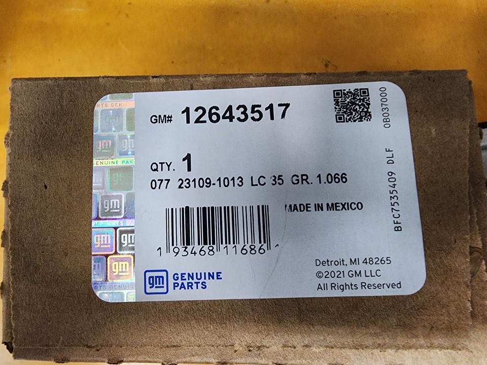 New OEM Vacuum Pump 20142022 GM Trucks & SUVs 12696313 & Belt